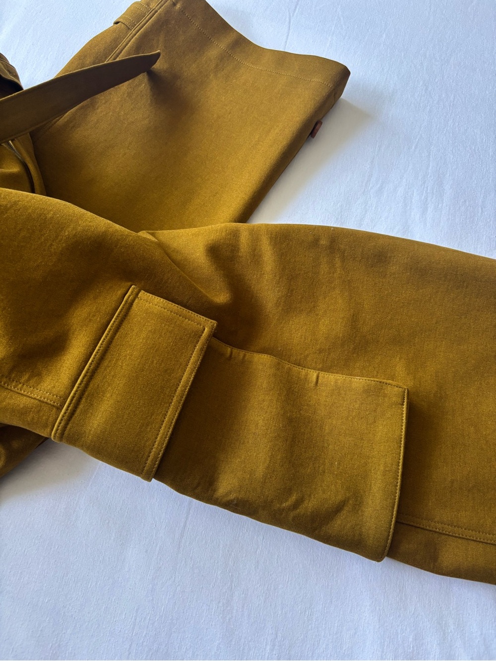 The Frankie Shop Cargo High-Rise Pant - Picture 7 of 7